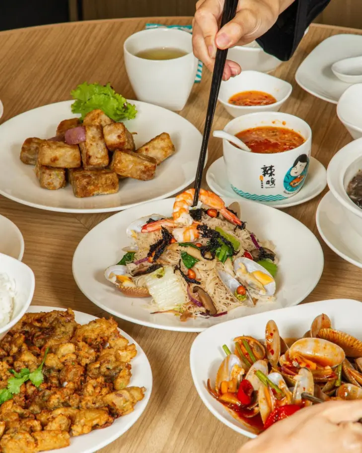 PUTIEN - Pakuwon Mall Surabaya 2