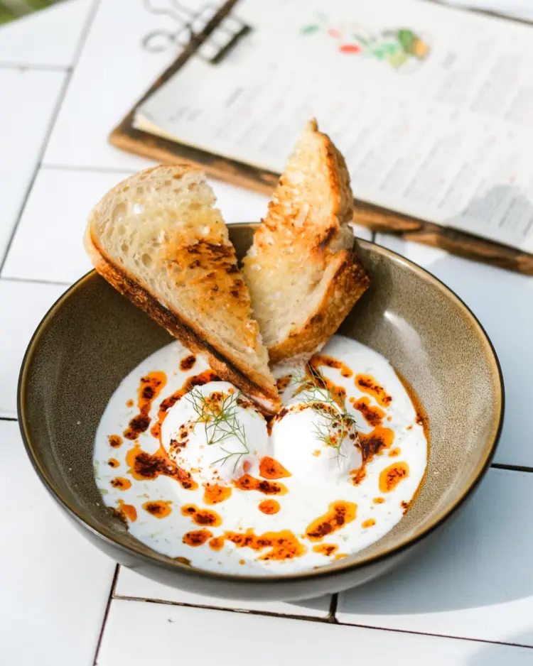 Hause Rooftop Senopati 3