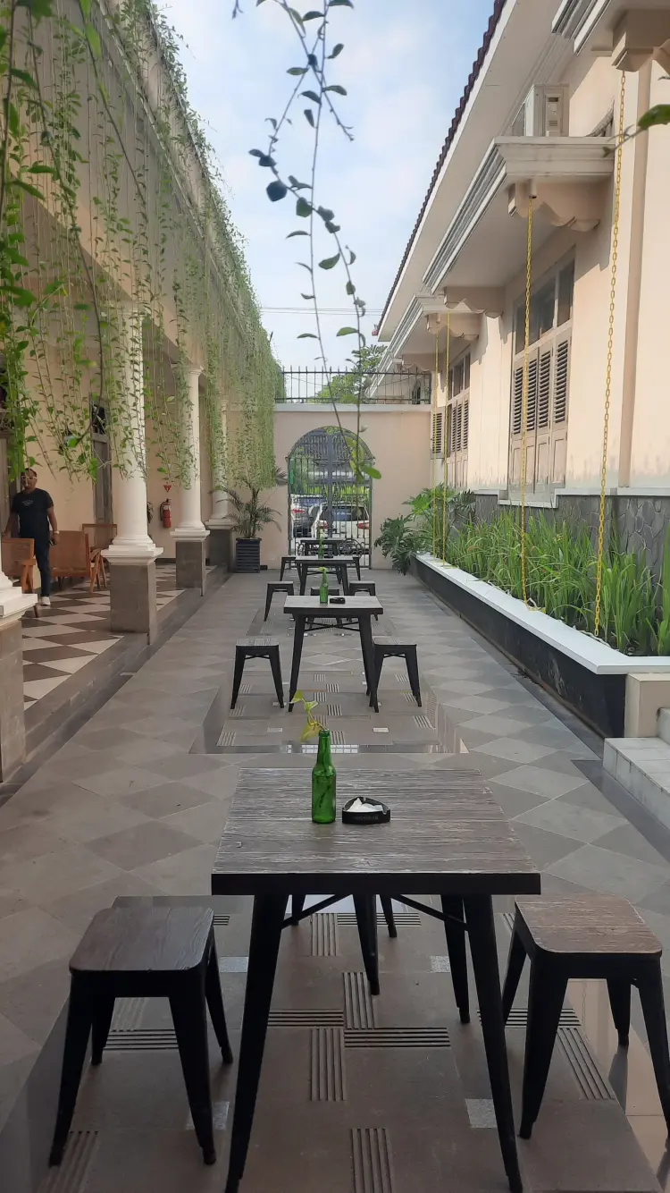 Canting Londo Kitchen 7