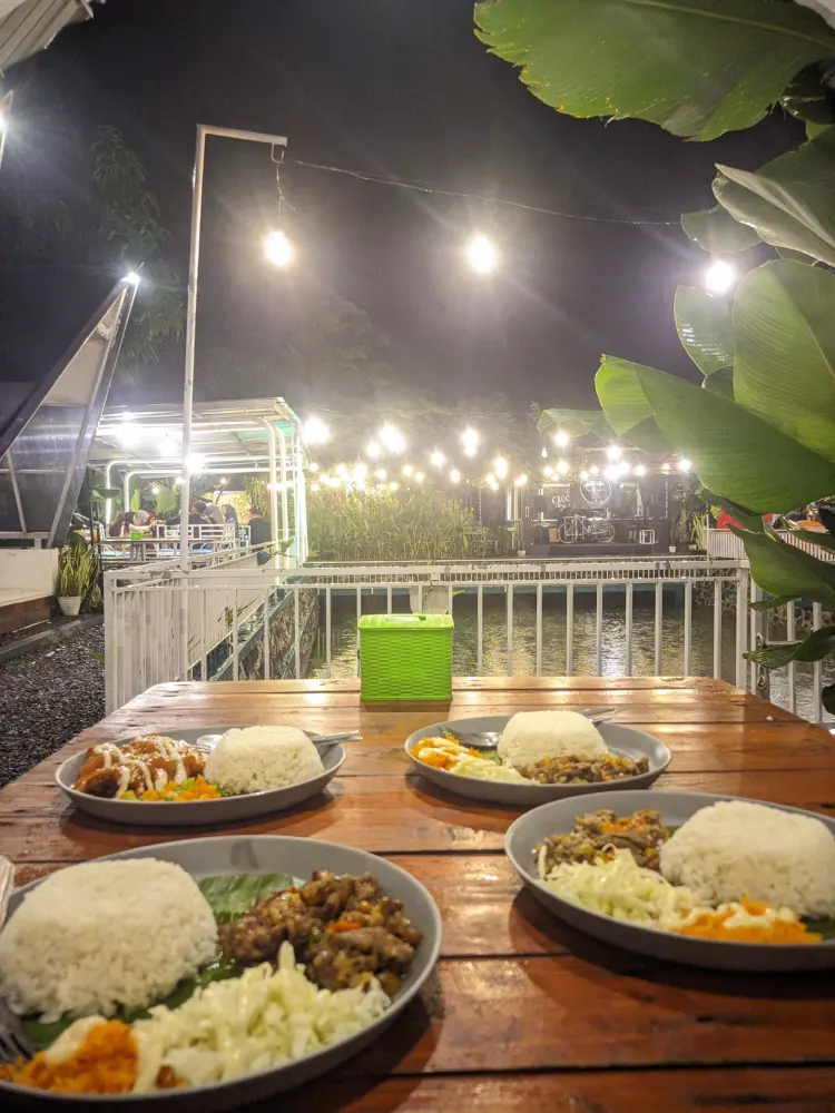 Warunk Rock N Roll 78 Padaherang 1