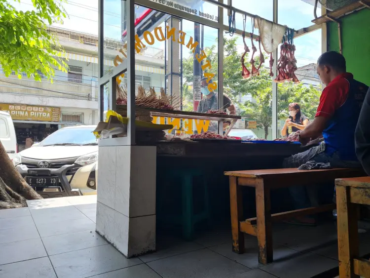 Sate Mendo Wendy's Pusat 9