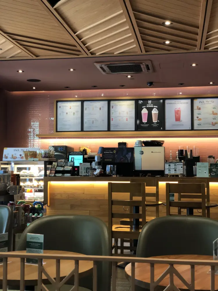 Starbucks Cilandak Ragunan 10