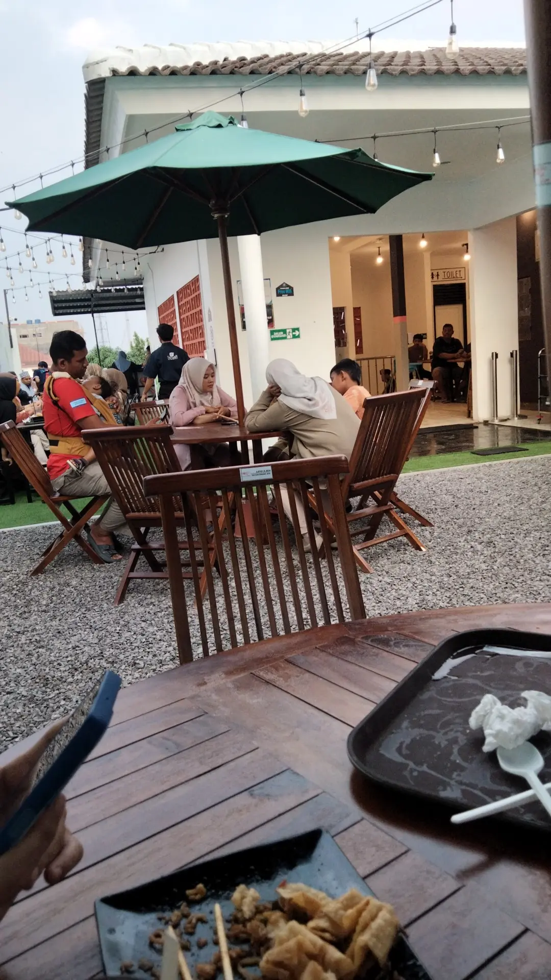 Google评分4.7?这家Mie Gacoan分店怕不是在开玩笑吧? 2