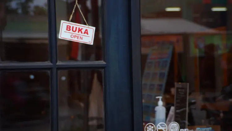 Toekang Tjoekoer Barbershop Tegal 1