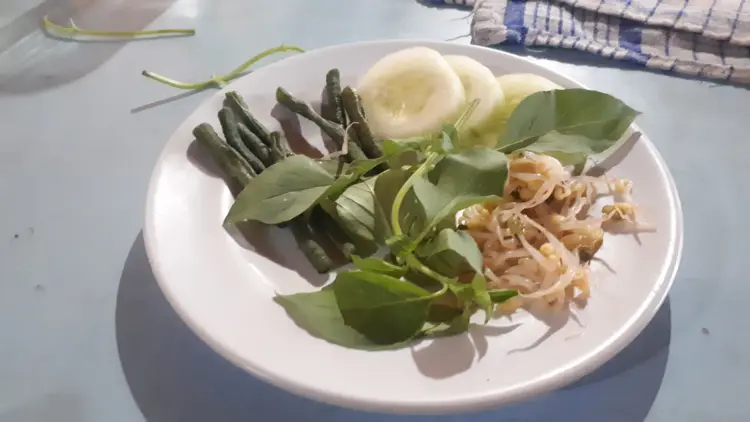 Warung Makan GEJLIK PITU 5