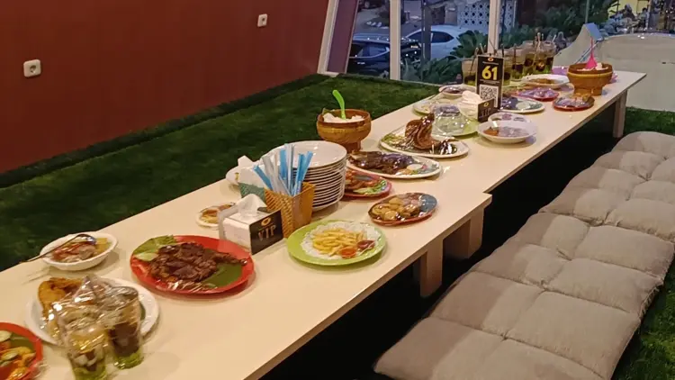 Ocean Garden Tepi Sawah Turen 4