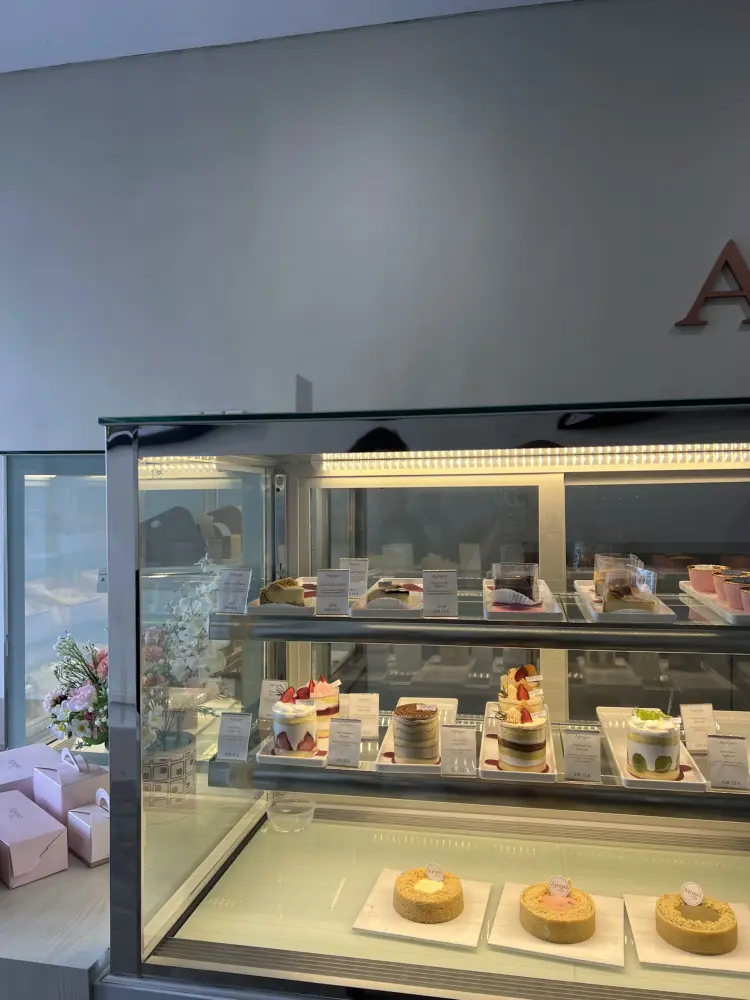 Aposo Cake & Patisserie - Gejayan 10