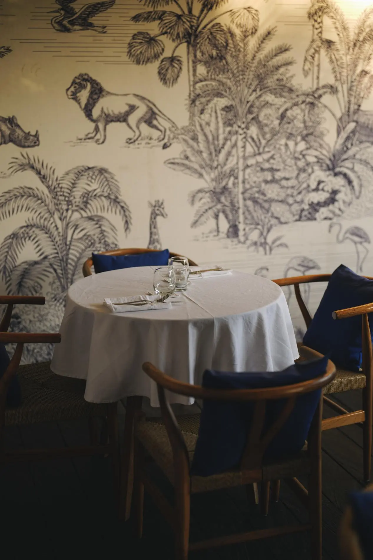 Who says Uluwatu only has Bintang and Nasi Goreng? This French restaurant is truly Mantap! 4