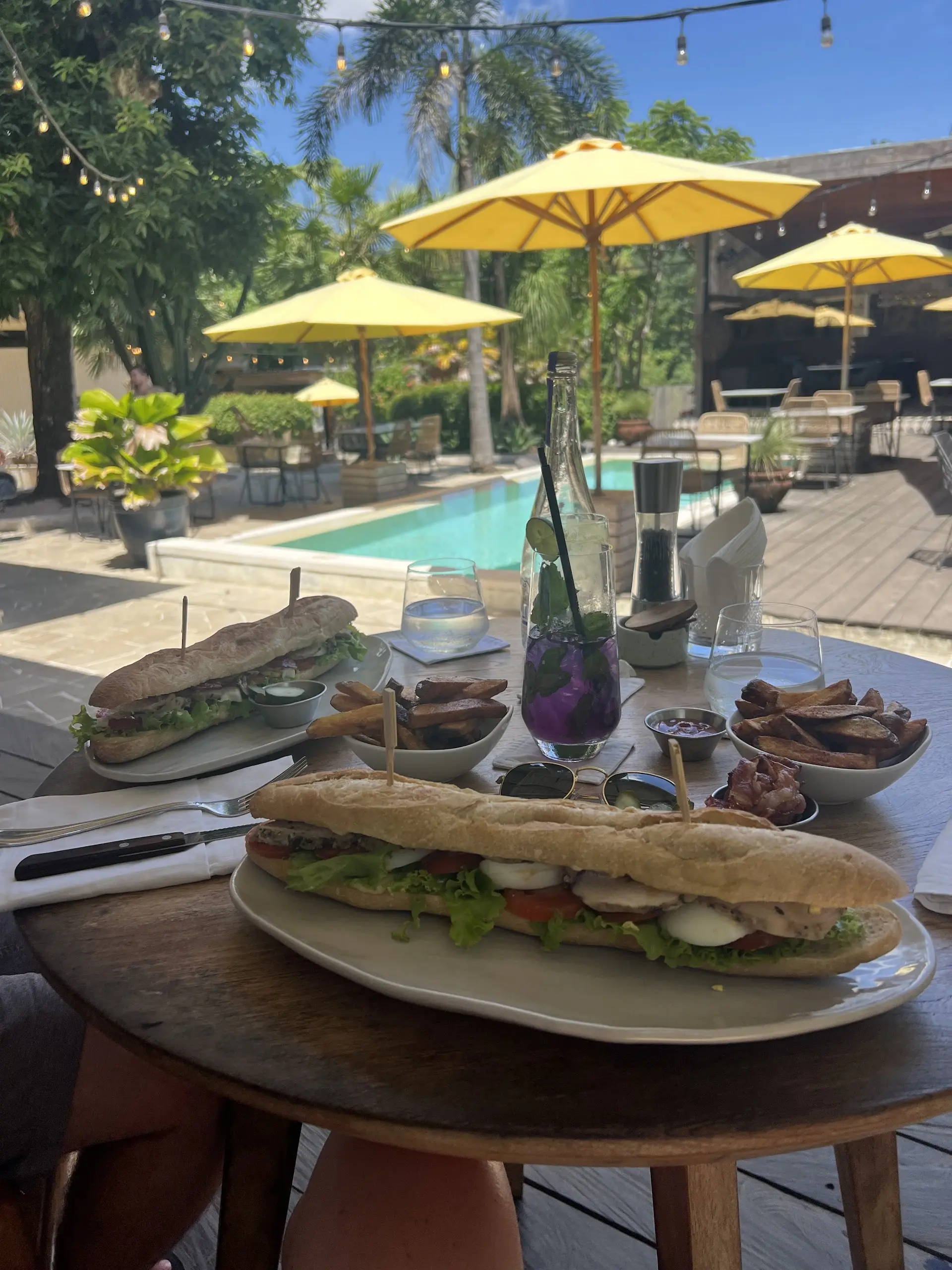 Who says Uluwatu only has Bintang and Nasi Goreng? This French restaurant is truly Mantap! 6