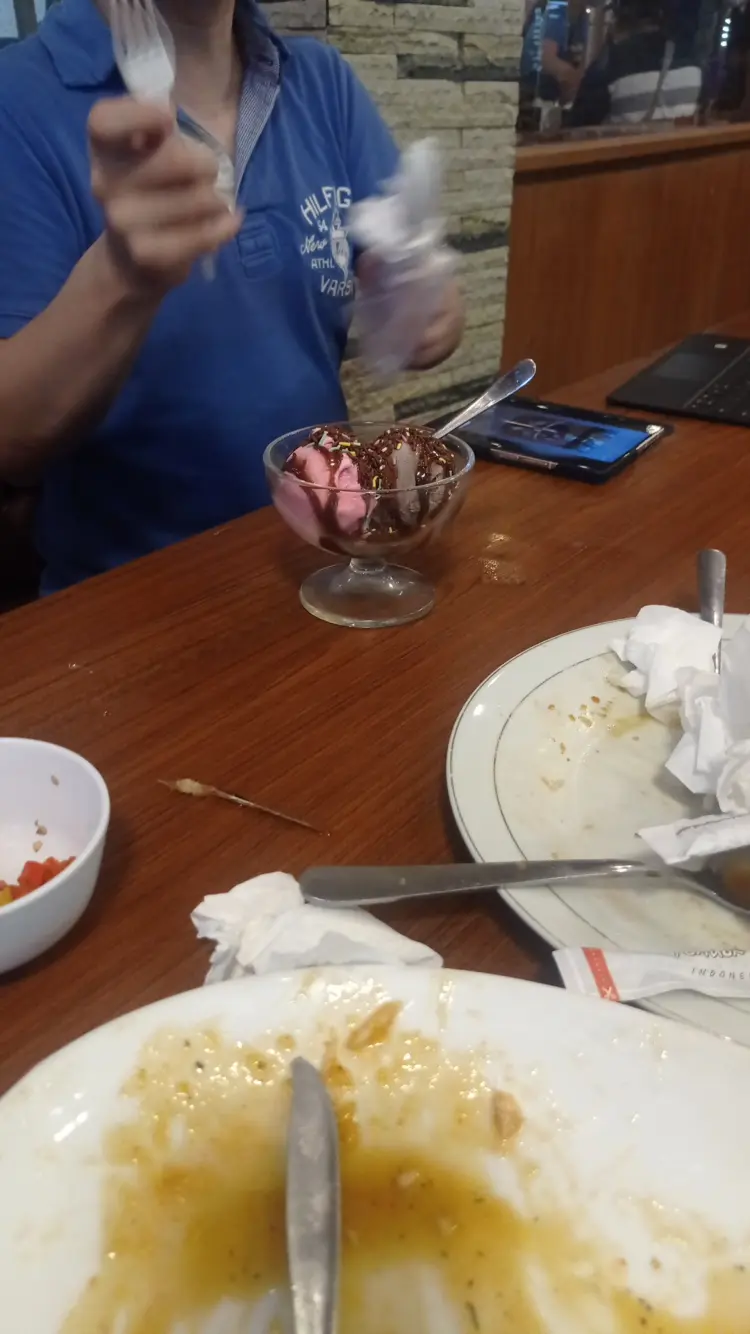 Pondok Desa Traditional Restoran Batu 10