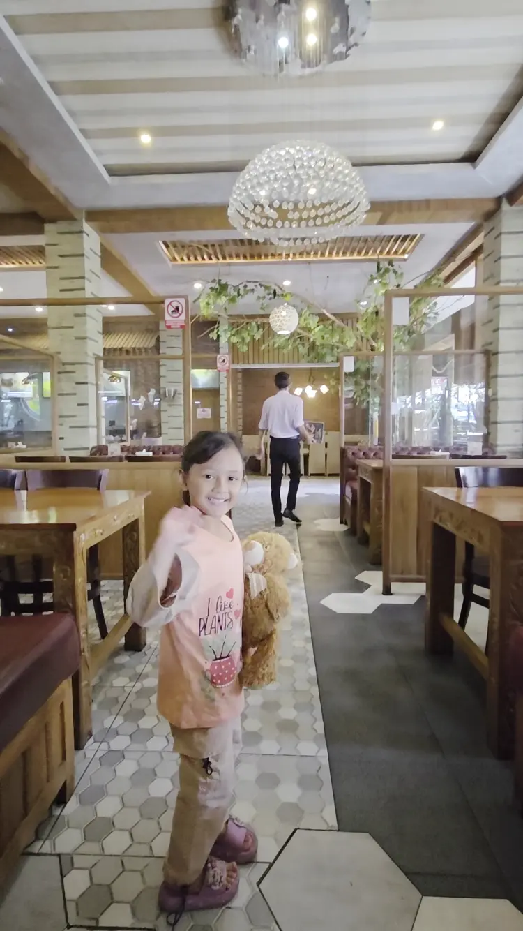 Pondok Desa Traditional Restoran Batu 2