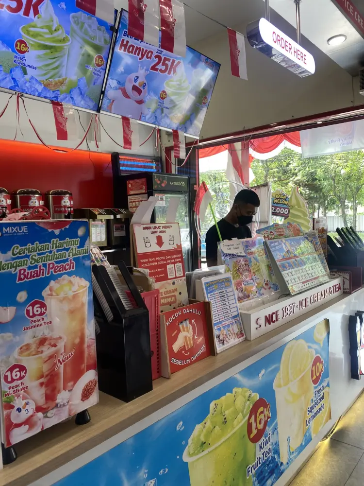 Mixue Taman Holis Indah 10