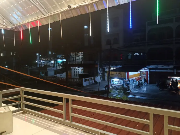 Kedai Kopi Hari Hari 6