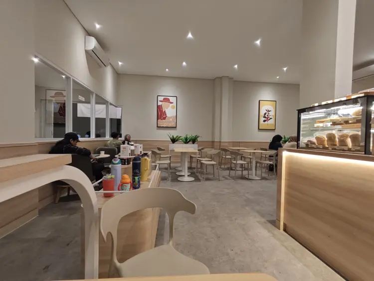 Kopi Kenangan - Ruko Gentan Sukoharjo 1