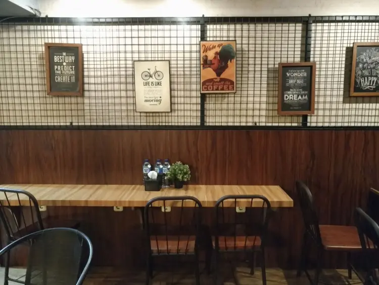 Kopi Bang Alay & Martabak Bang Alay 10