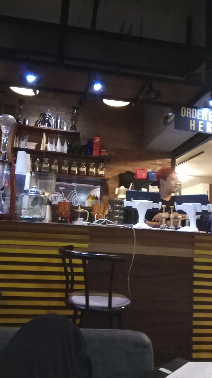 Kopi Bang Alay & Martabak Bang Alay 6