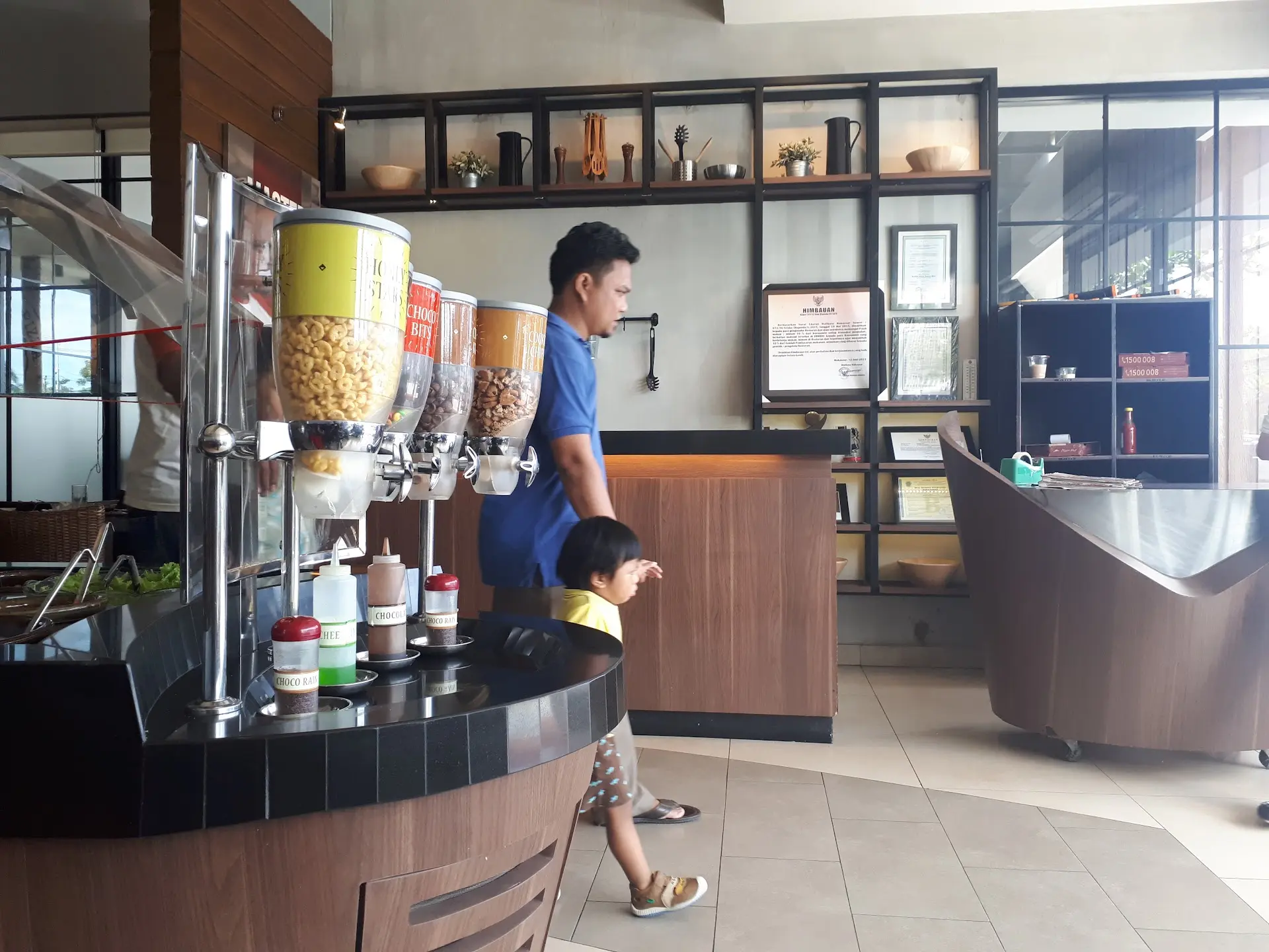 Geng Ortu Makassar, kumpul! Buffet Pizza Hut ini Anjay, penyelamat liburan banget 3