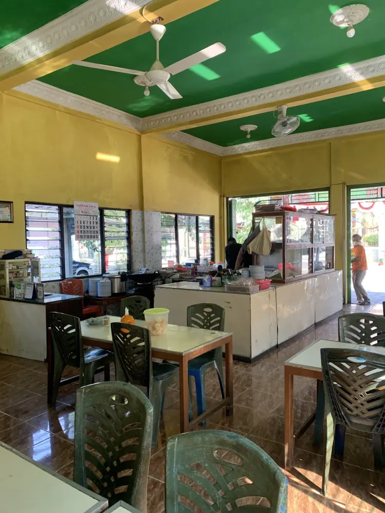 RM. Ayam & Dara Goreng Kartini 7