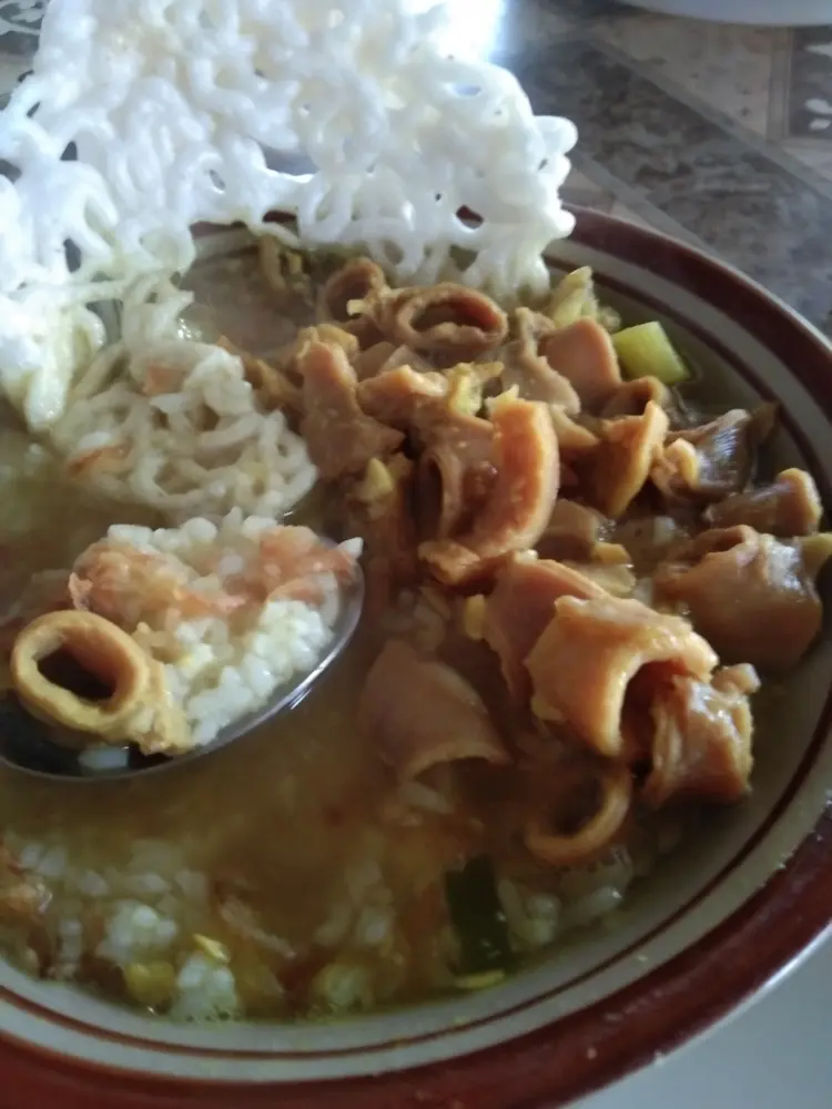Soto Daging Blitar Bu Hj. Dakri 9