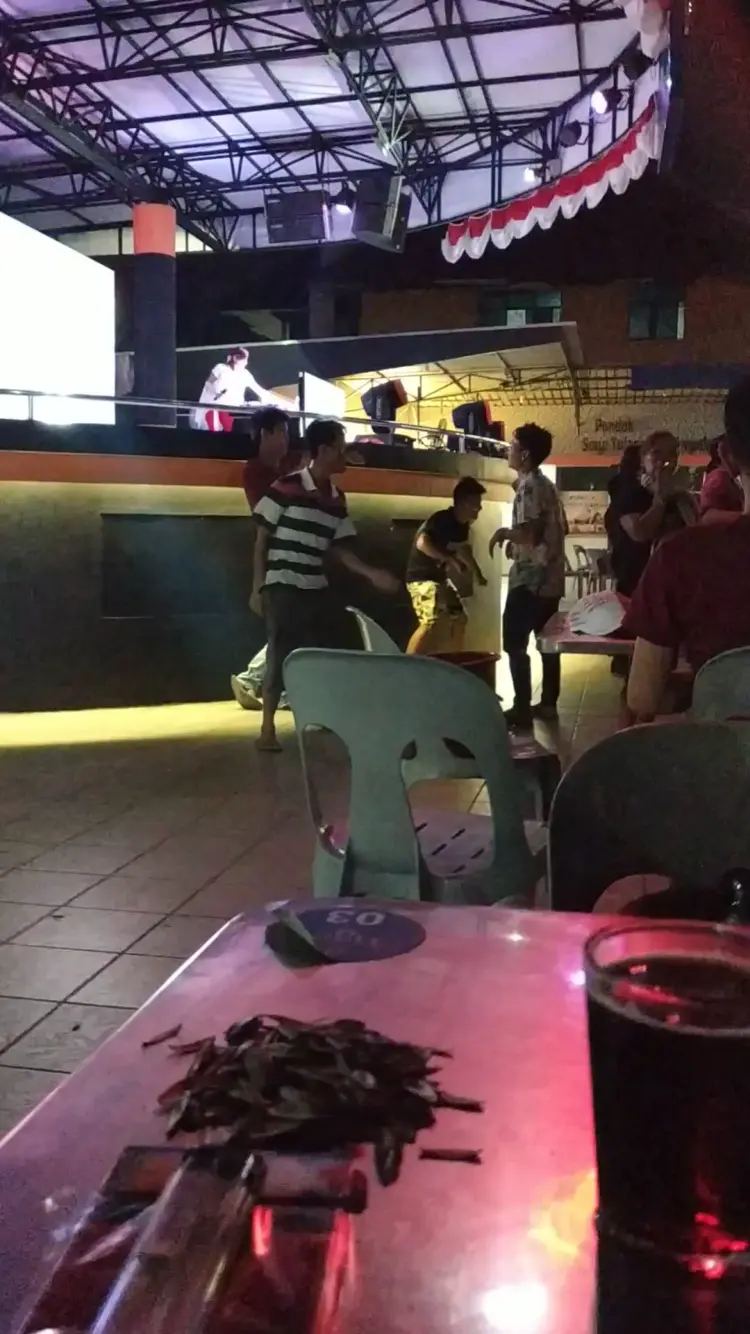 Utama 98 Food Court 7