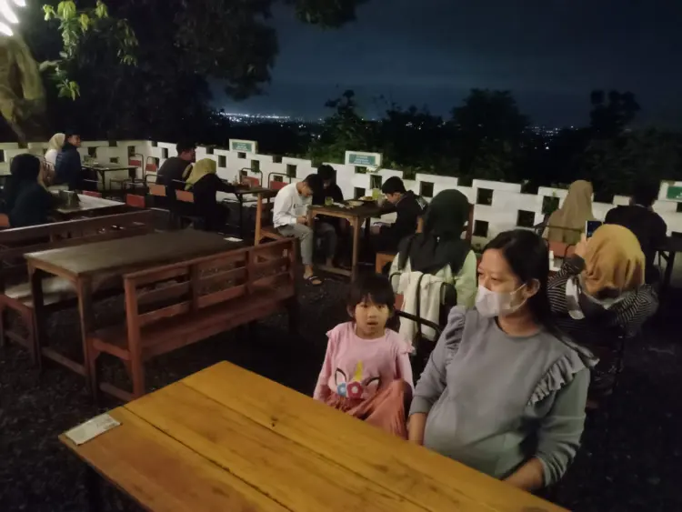 BURJO BASECAMP SILAYUR 5