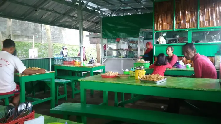 Warung ijo "BU WIDJI" 9
