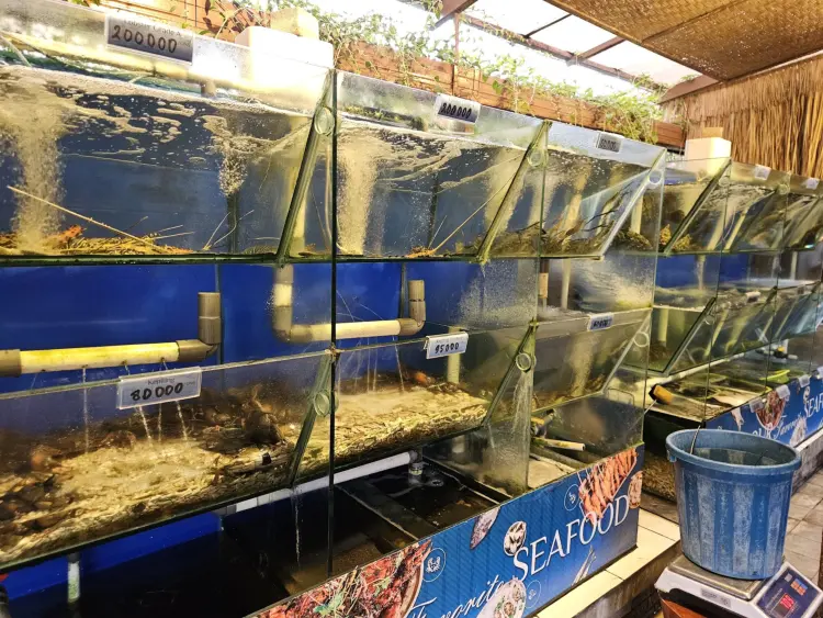 Bale Udang Mang Engking Kuta 4