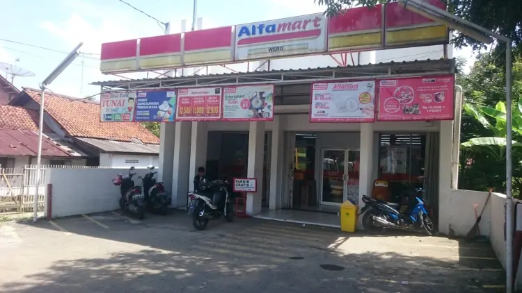 Alfamart 1