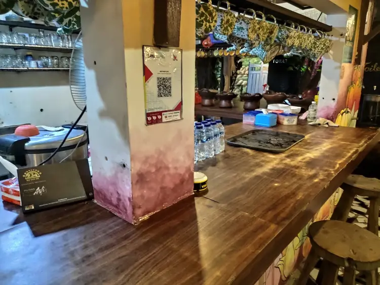 Oase Cafe & Resto - Tamansiswa 10