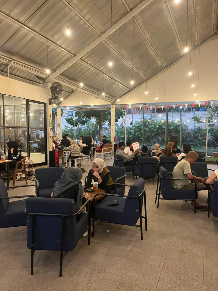 Bento Kopi Pakansari 7