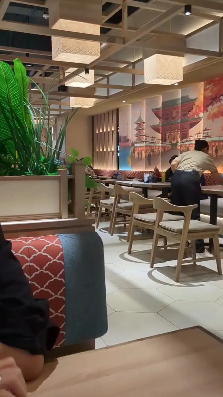 MORU - Aeon Mall Tanjung Barat 8