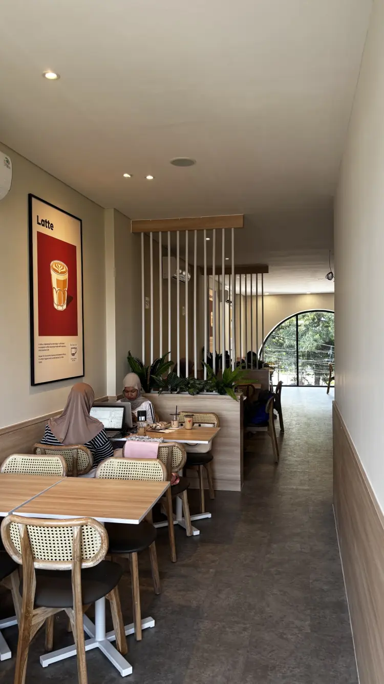 Kopi Kenangan - Ruko Colombo Yogyakarta 8