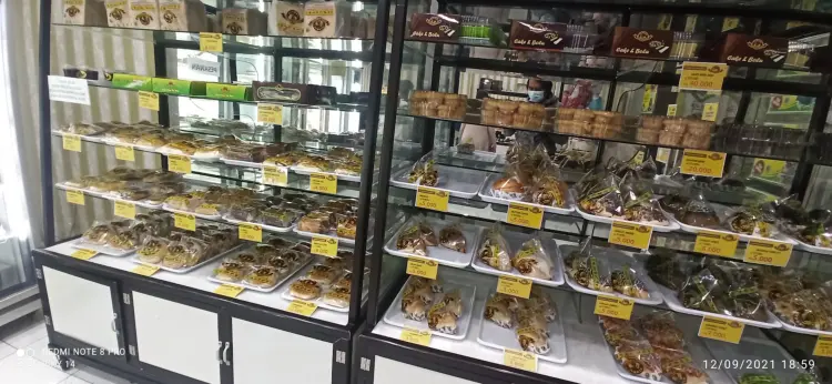 Global Bakery Ciledug 8