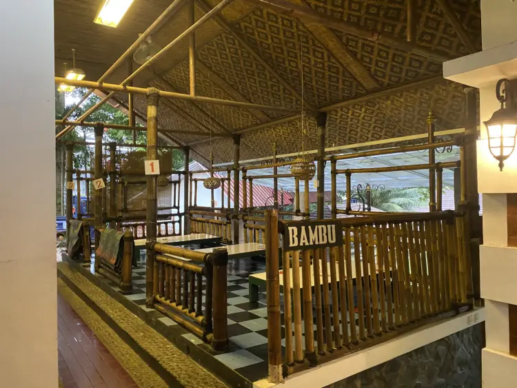 Restoran Taman Ayam Panggang Situ Gintung 5