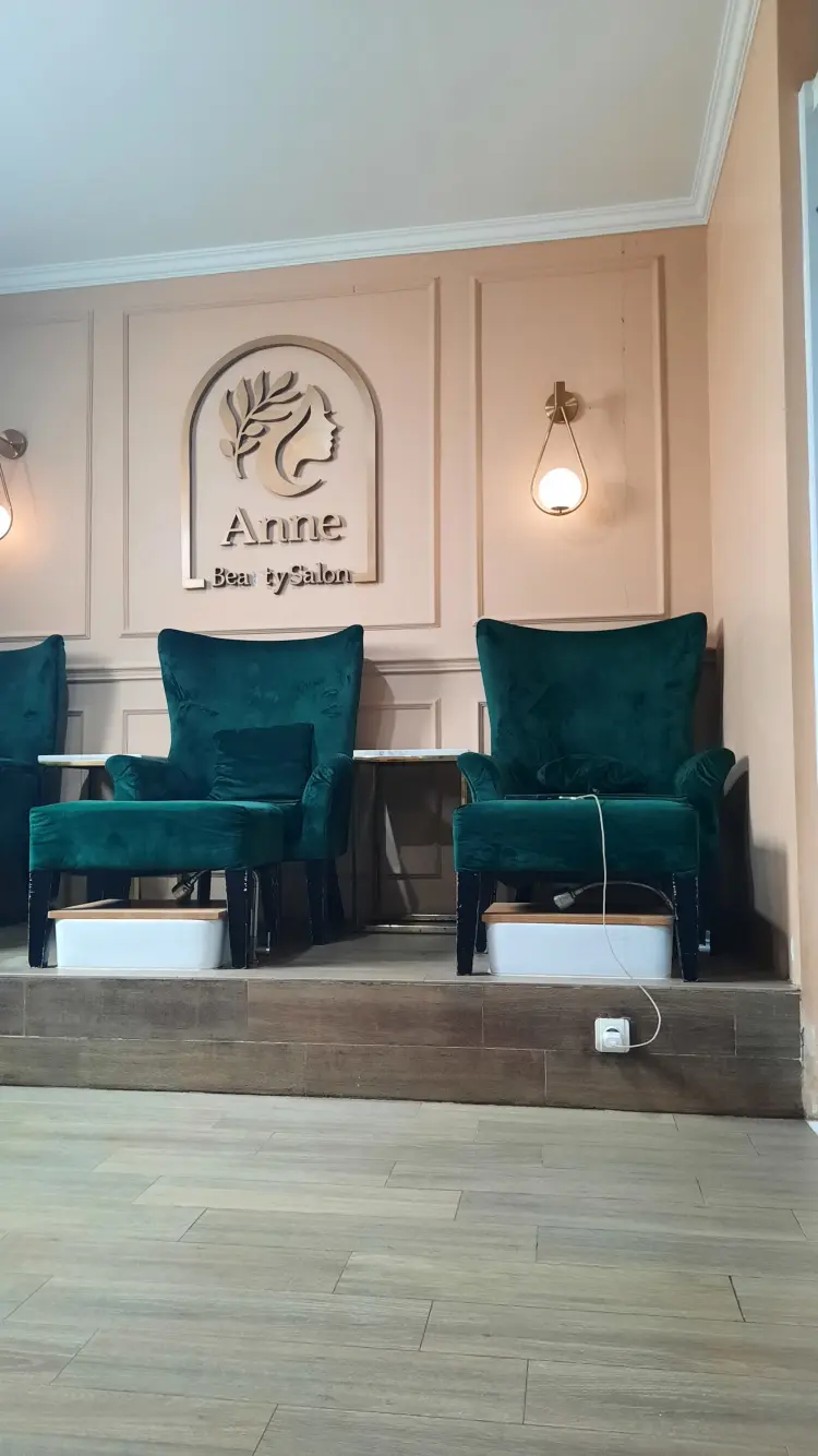 Anne Beauty Salon 1