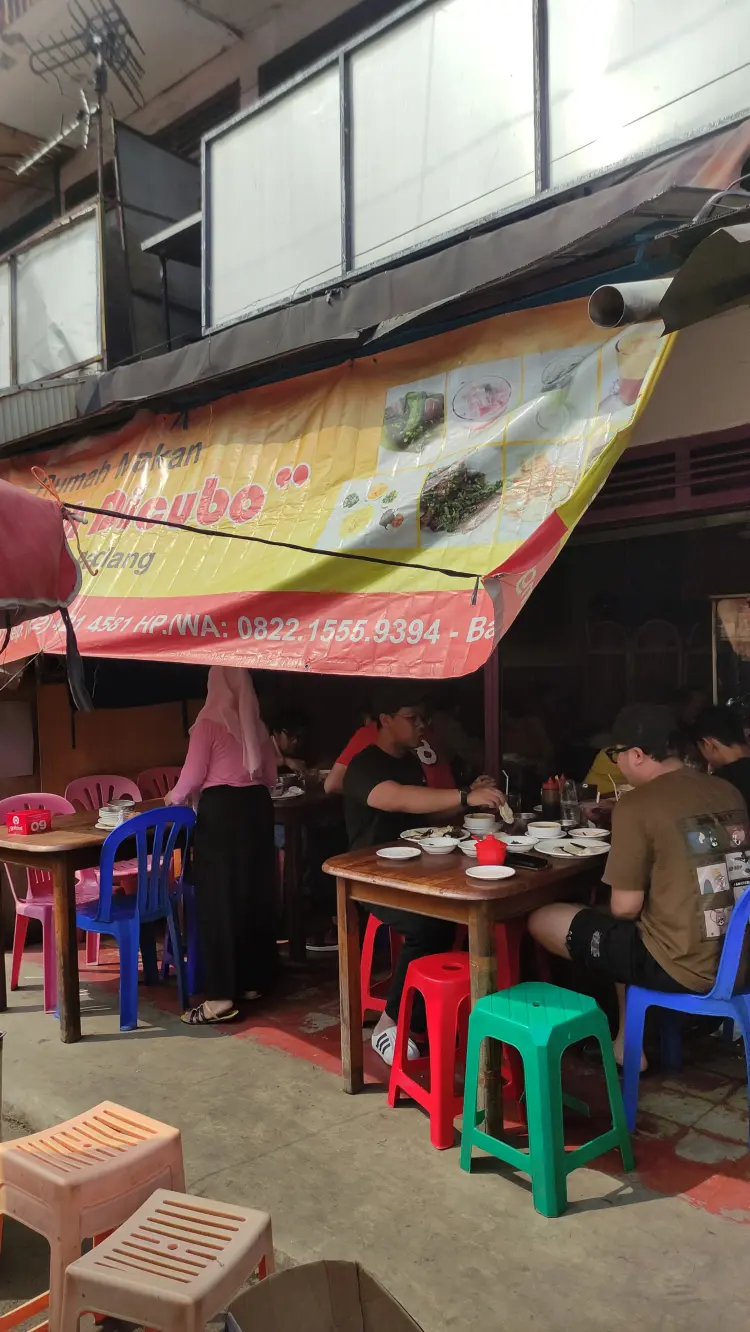 Rumah Makan Padang - Malah Dicubo 6