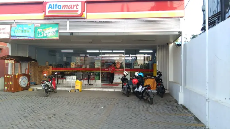 Alfamart 1