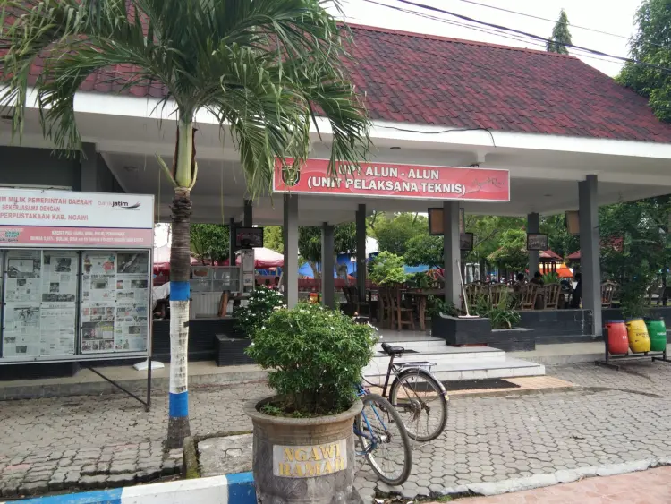 Wi-Fi Corner UPT Alun-Alun Ngawi 1
