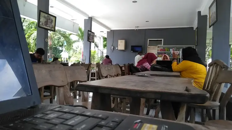 Wi-Fi Corner UPT Alun-Alun Ngawi 8