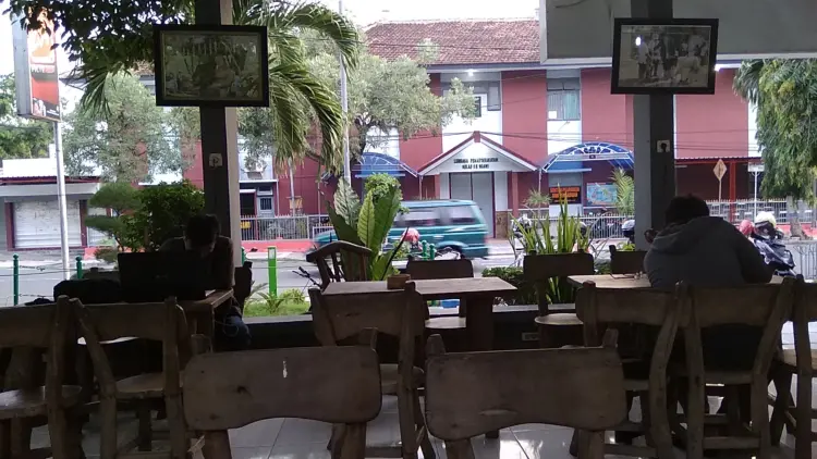 Wi-Fi Corner UPT Alun-Alun Ngawi 7