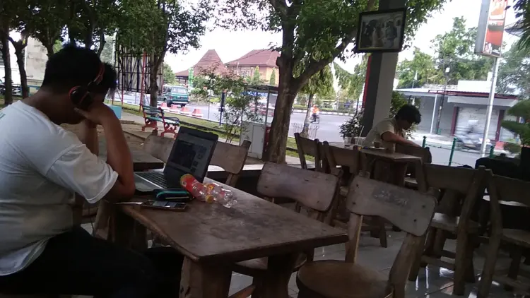 Wi-Fi Corner UPT Alun-Alun Ngawi 2