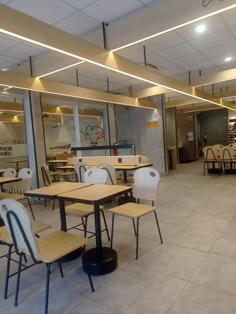 Richeese Factory Bendungan Hilir 2