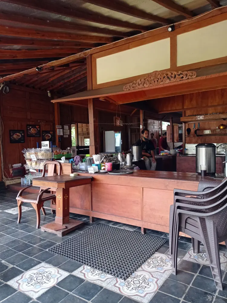 Warung Watoe Gadjah 6