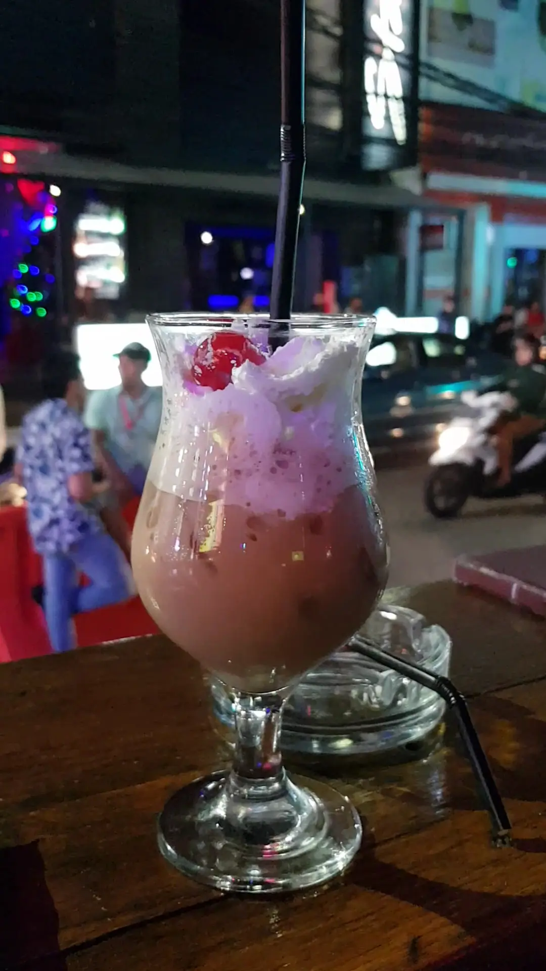 Katanya Sky Garden mantap? Gue udah cek langsung, realitanya... anjay, B aja. 2