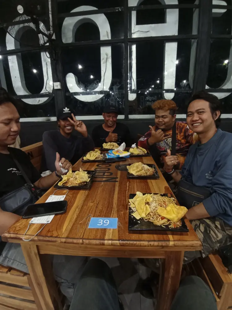 Mie Gacoan Karawang 4