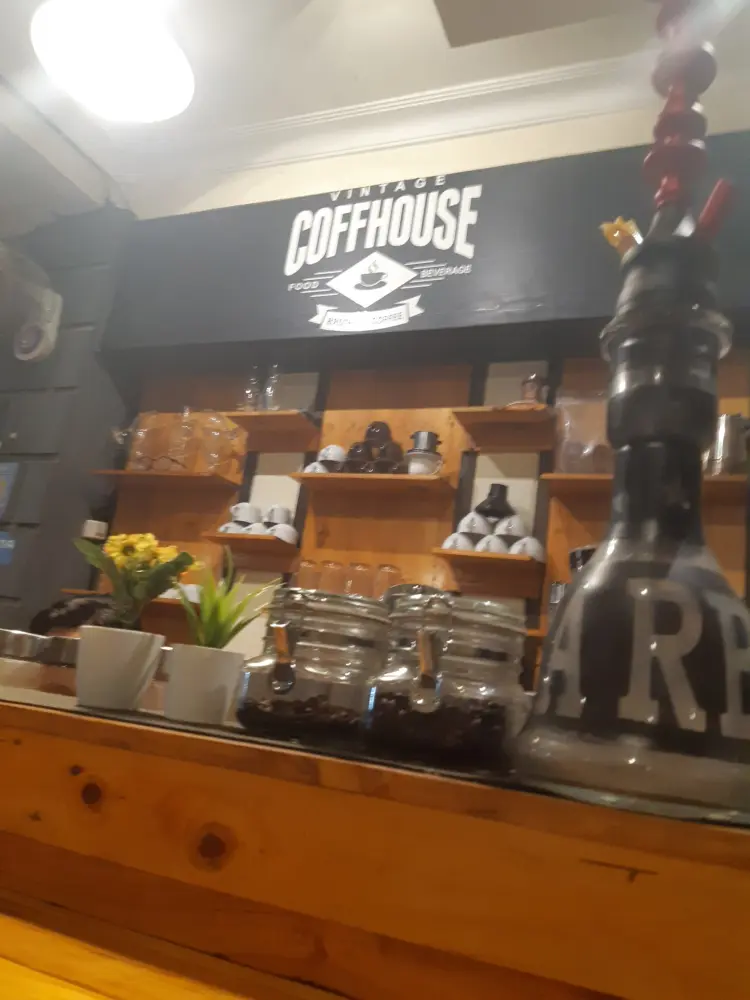 Coffhouse Cengkareng 6