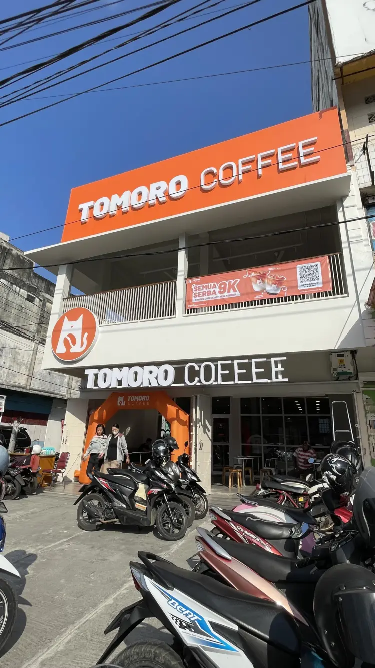 TOMORO COFFEE - Yos Sudarso 1