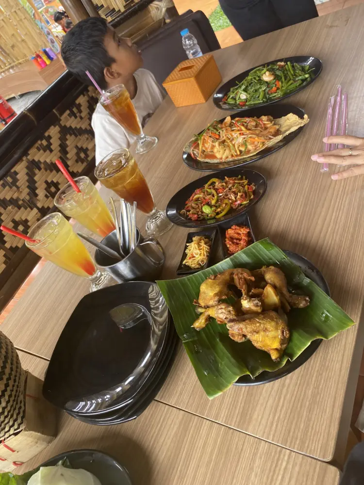 Kampung Kecil Tasikmalaya 10