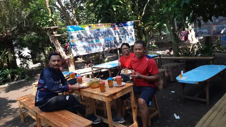 Nasi Uduk & Jahe Lemon Ibu Jumri 3