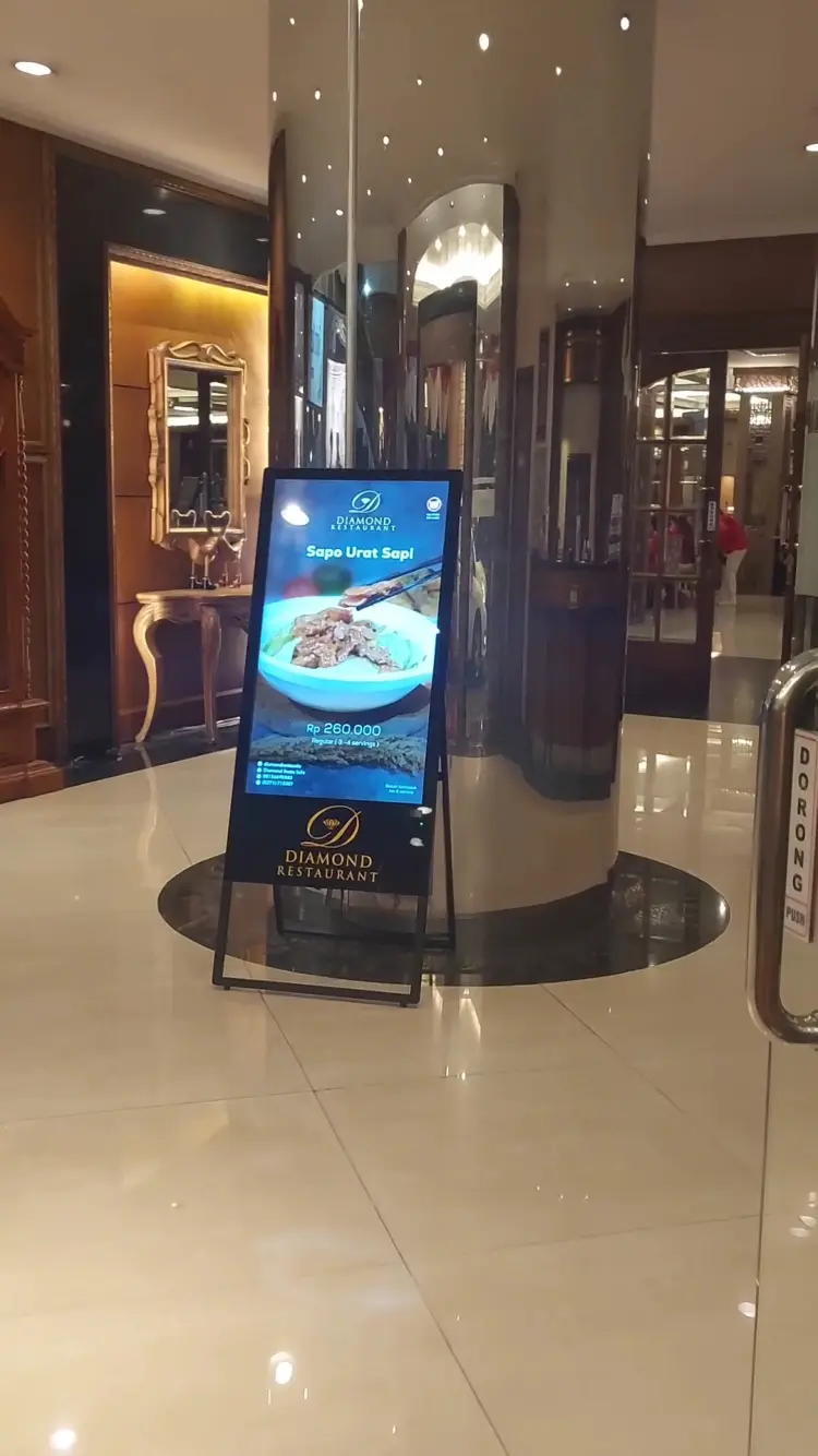 Restaurant & Cafe Diamond 5